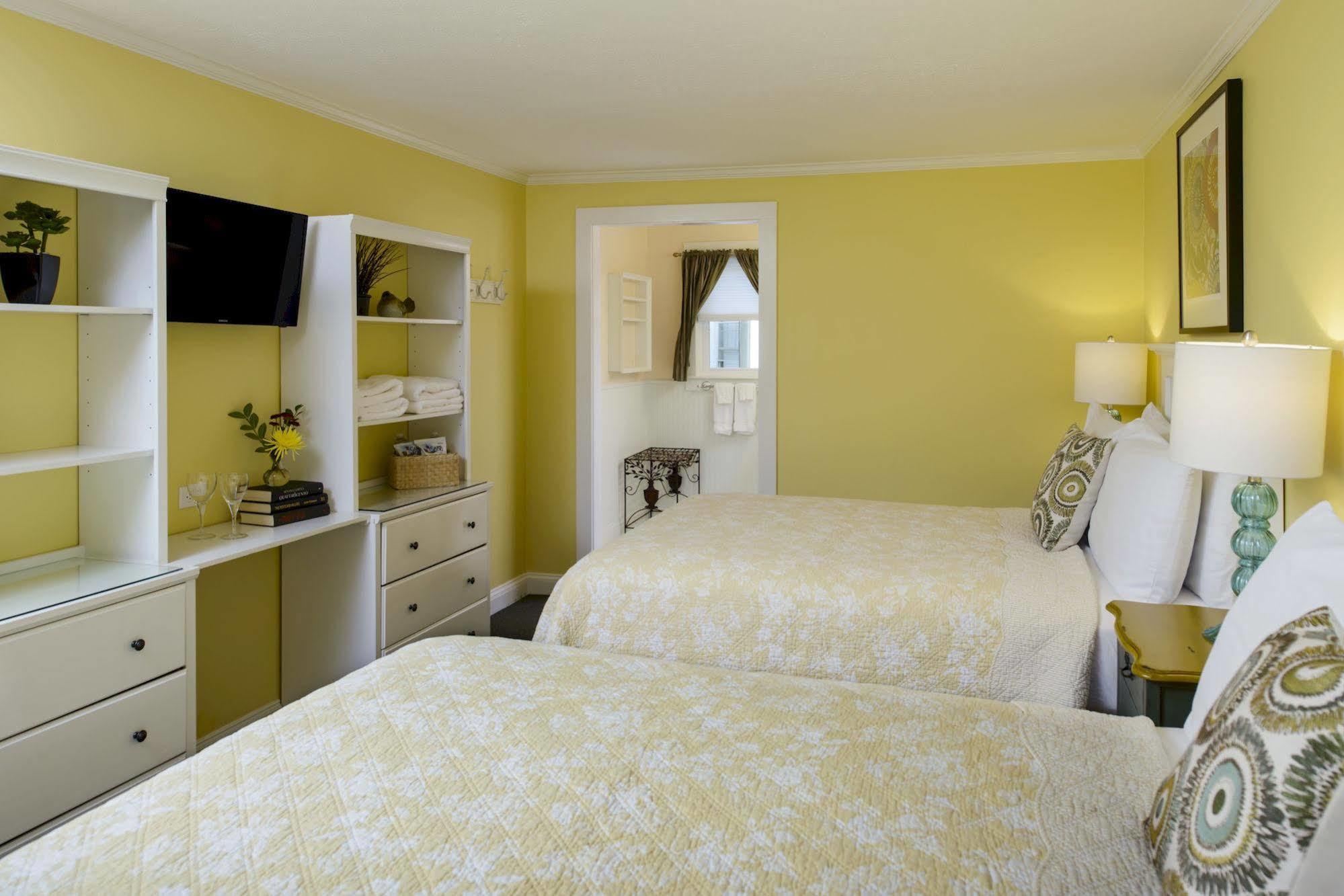 Madison Inn Oak Bluffs Buitenkant foto